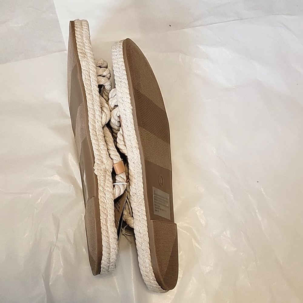 NWT Universal Threads Serena Nautical Rope Sandals Vegan Leather Flats - Picture 4 of 9